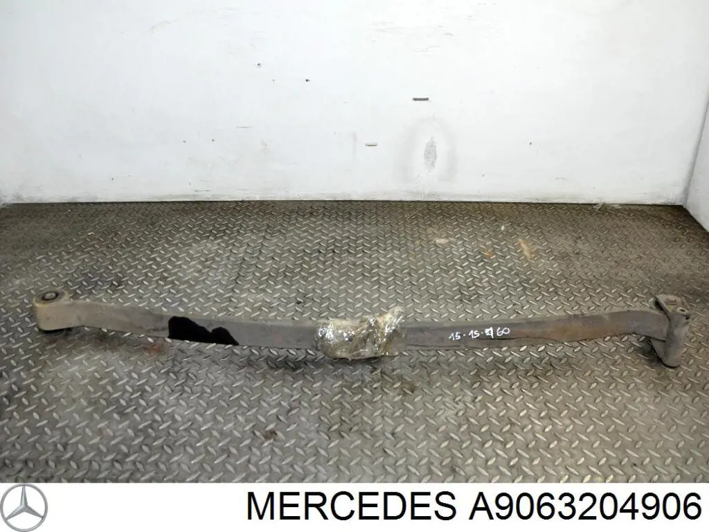 Do koszyka A9063204906 Mercedes Resor tylny
