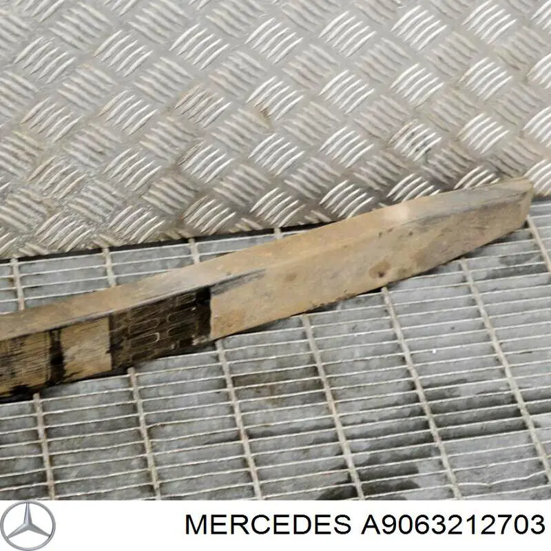 Resor przedni Mercedes A9063212703 cena, od  