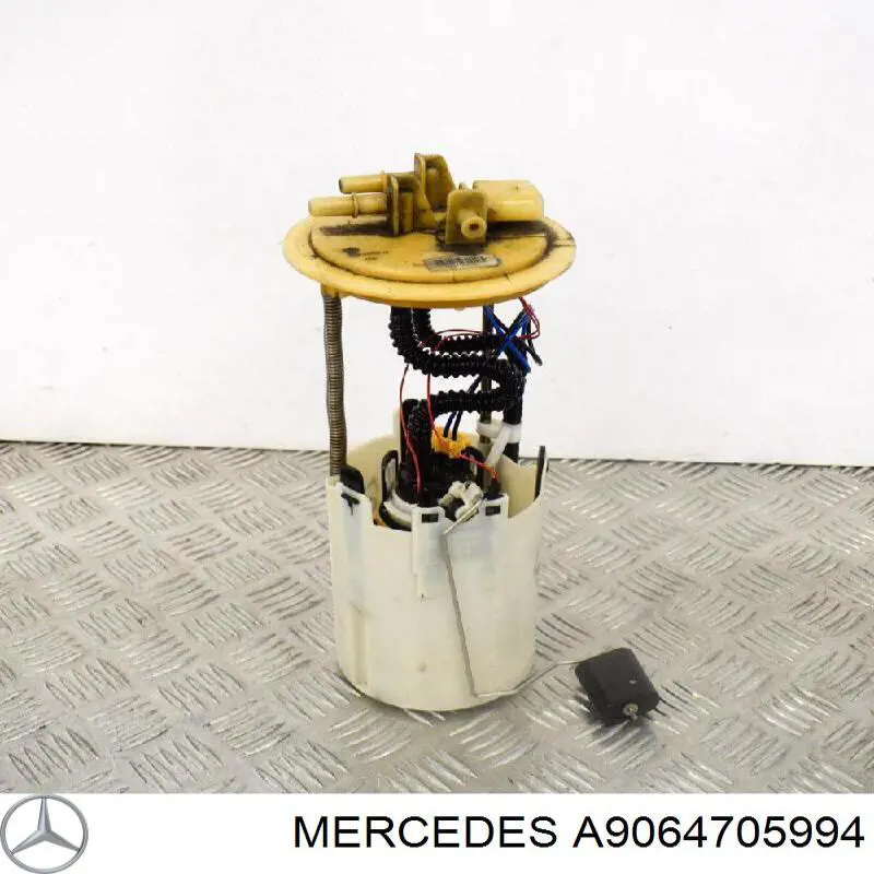 Moduł pompy paliwowej z czujnikiem poziomu paliwa Mercedes A9064705994 cena, od 237,01 USD