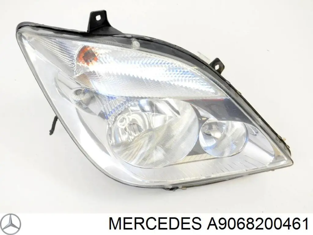 Reflektor prawy Mercedes A9068200461 cena, od 171,96 USD