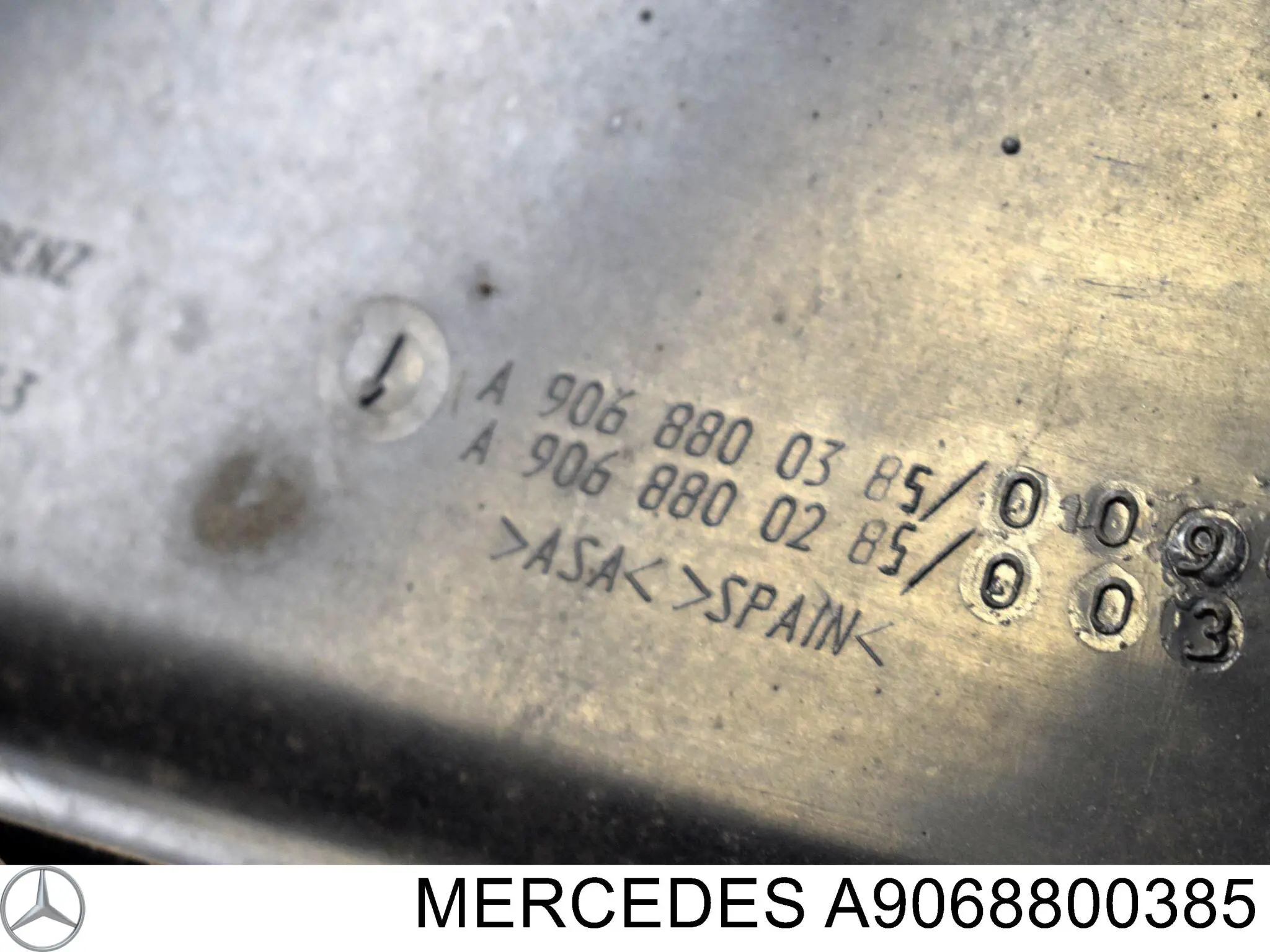 Atrapa chłodnicy Mercedes A9068800385 cena, od 83,82 USD