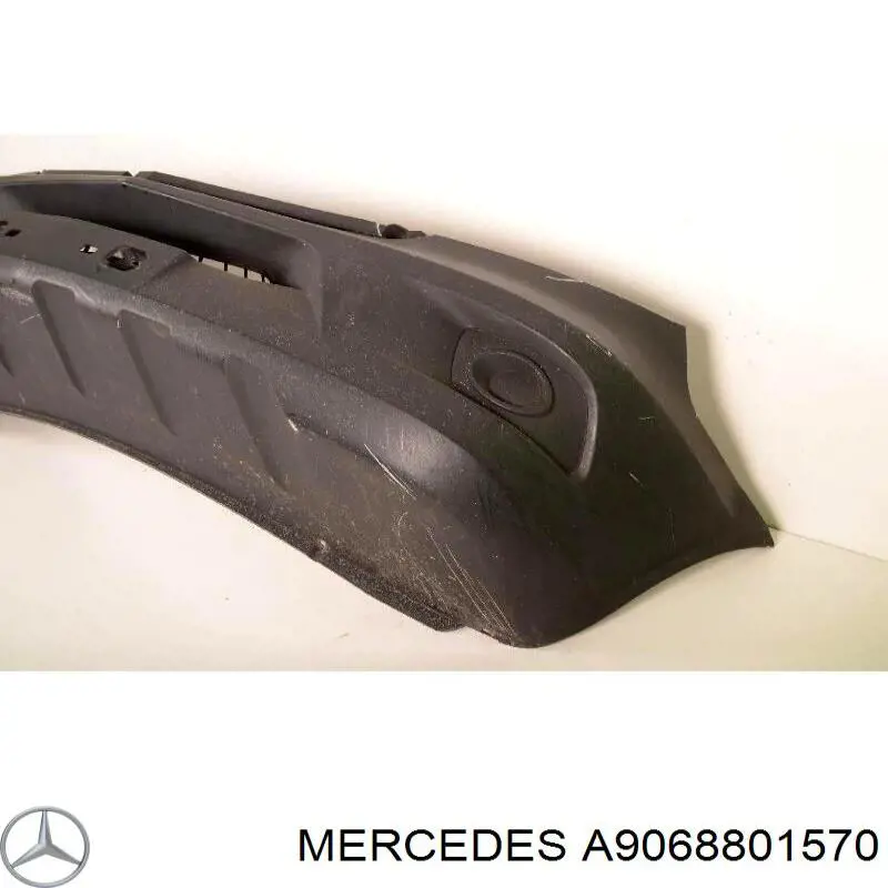 A9068801570 Mercedes Zderzak przedni