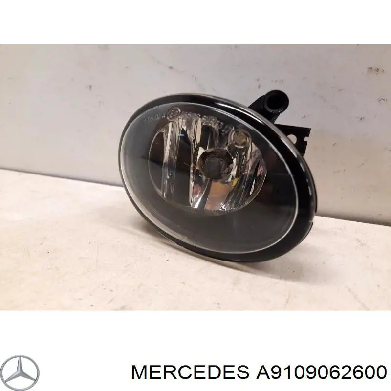 Lampa przeciwmgielna prawa Mercedes A9109062600 cena, od 81,36 USD