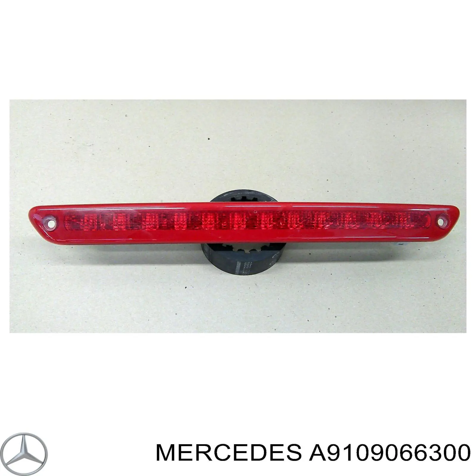 A9109066300 Mercedes Lampa stop tylna dodatkowa