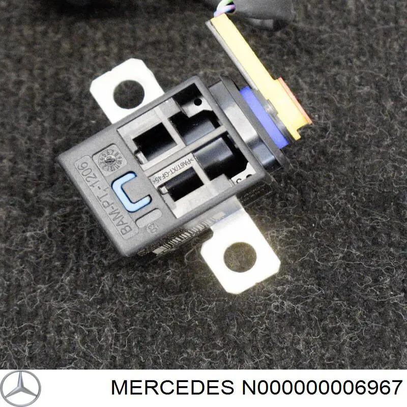 Bezpiecznik N000000006967 Mercedes