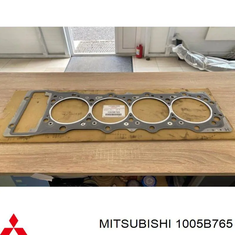 Uszczelka głowicy cylindrów Mitsubishi 1005B765 cena, od 59,02 USD