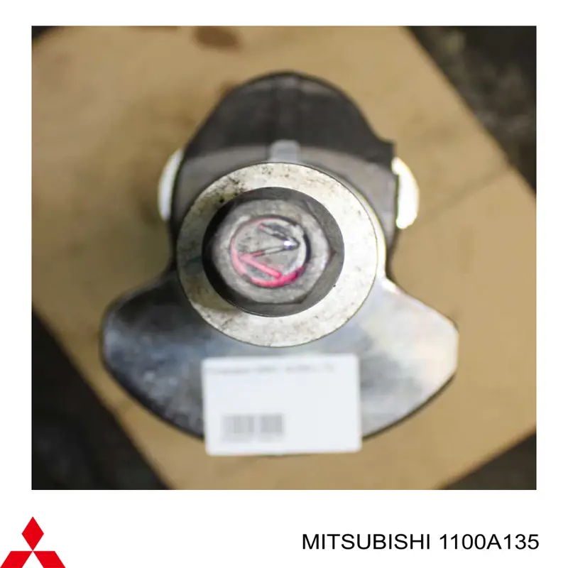 Wał korbowy silnika Mitsubishi 1100A027 cena, od 383,31 USD