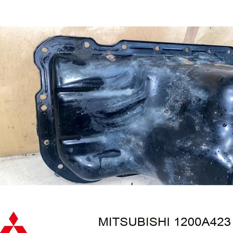 Do koszyka 1200A423 Mitsubishi Miska olejowa silnika