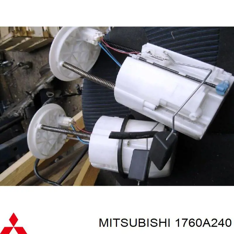 1760A240 Mitsubishi Moduł pompy paliwowej z czujnikiem poziomu paliwa