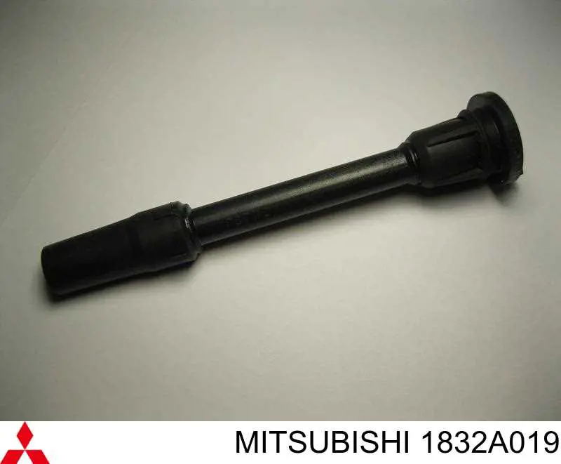 Końcówka świecy zapłonowej Mitsubishi 1832A019 cena, od 14,23 USD