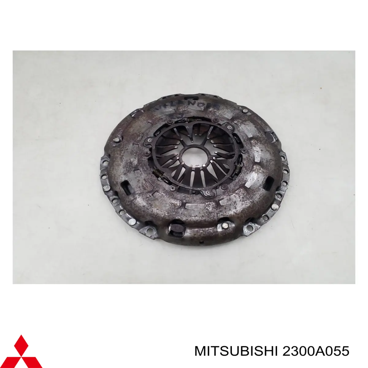 Zestaw sprzęgła (3 części) Mitsubishi 2300A055 cena, od 346,35 USD