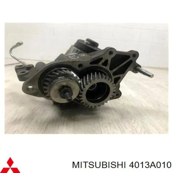 Do koszyka 4013A010 Mitsubishi Wahacz zawieszenia przedniego dolny prawy
