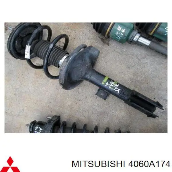 Amortyzator przedni prawy Mitsubishi 4060A174 cena, od 65,27 USD