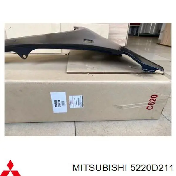 Błotnik przedni lewy Mitsubishi 5220D211 cena, od 234,88 USD