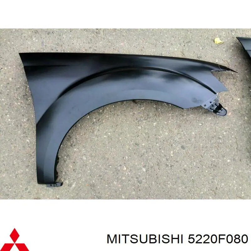 Błotnik przedni prawy Mitsubishi 5220F080 cena, od  