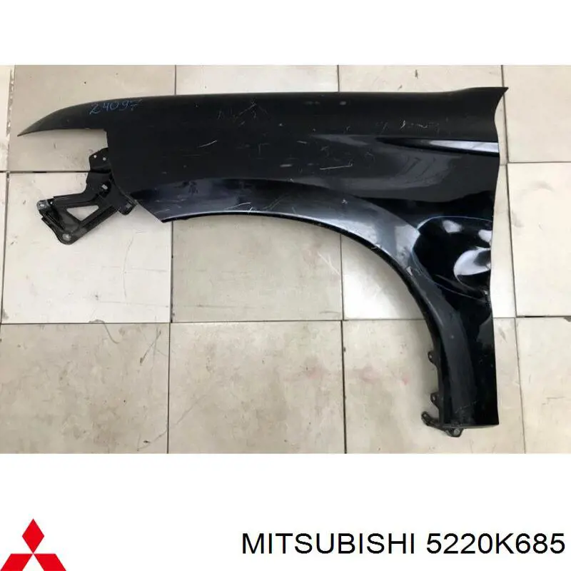 Błotnik przedni lewy Mitsubishi 5220K685 cena, od 188,22 USD