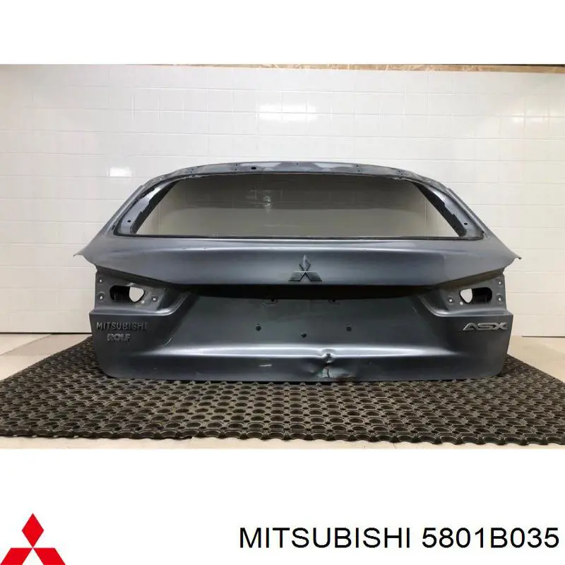 5801B035 Mitsubishi Drzwi tylne (bagażnika 3/5)