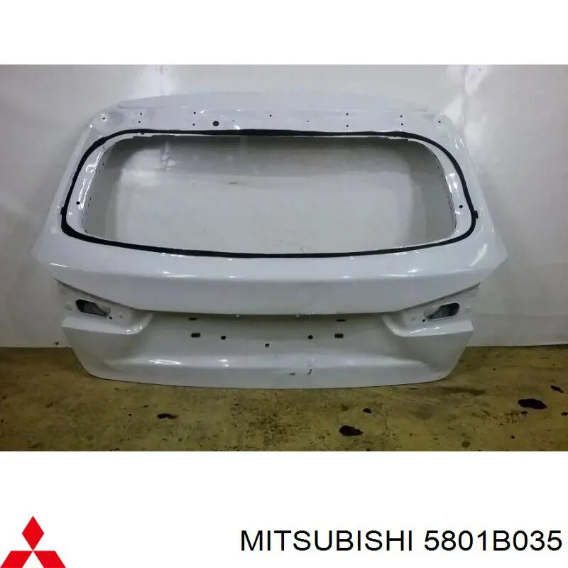 Drzwi tylne (bagażnika 3/5) Mitsubishi 5801B035 cena, od 210,21 USD