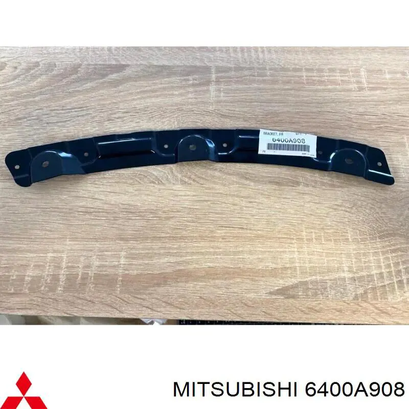 6400A908 Mitsubishi Prowadnica zderzaka przedniego prawa