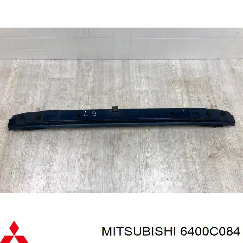 Do koszyka 6400C084 Mitsubishi Wzmocnienie zderzaka przedniego