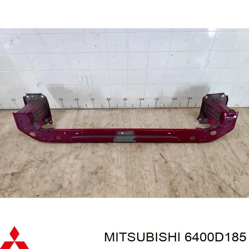 Do koszyka 6400D185 Mitsubishi Wzmocnienie zderzaka przedniego