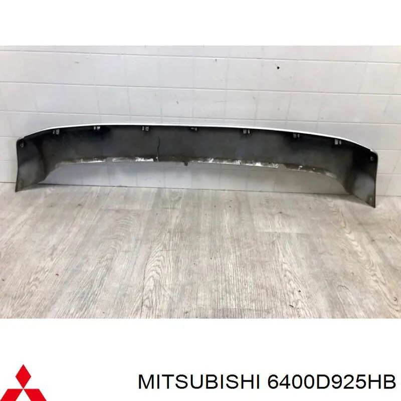 Do koszyka 6400D925HB Mitsubishi Spojler zderzaka przedniego
