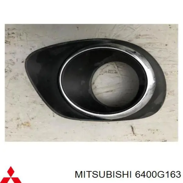 Zaślepka (kratki) lamp przeciwmgielnych zderzaka przedniego lewa Mitsubishi Outlander 3 (GF, GG)