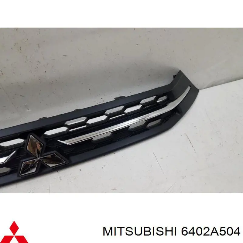 Do koszyka 6402A504 Mitsubishi Kratka zderzaka przedniego górna