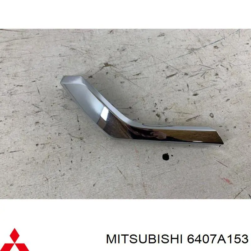 6407A153 Mitsubishi Listwa ochronna kratki zderzaka przedniego lewa