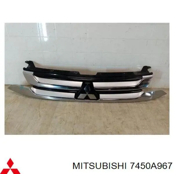  Atrapa chłodnicy Mitsubishi Outlander 3
