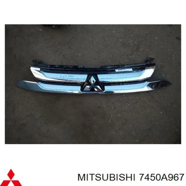 Atrapa chłodnicy Mitsubishi Outlander III