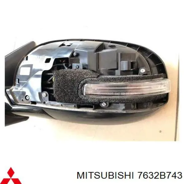 Lusterko wsteczne lewe Mitsubishi Outlander II XL SUV (CWW) (2005 - 2012) cena, od 320,68 USD