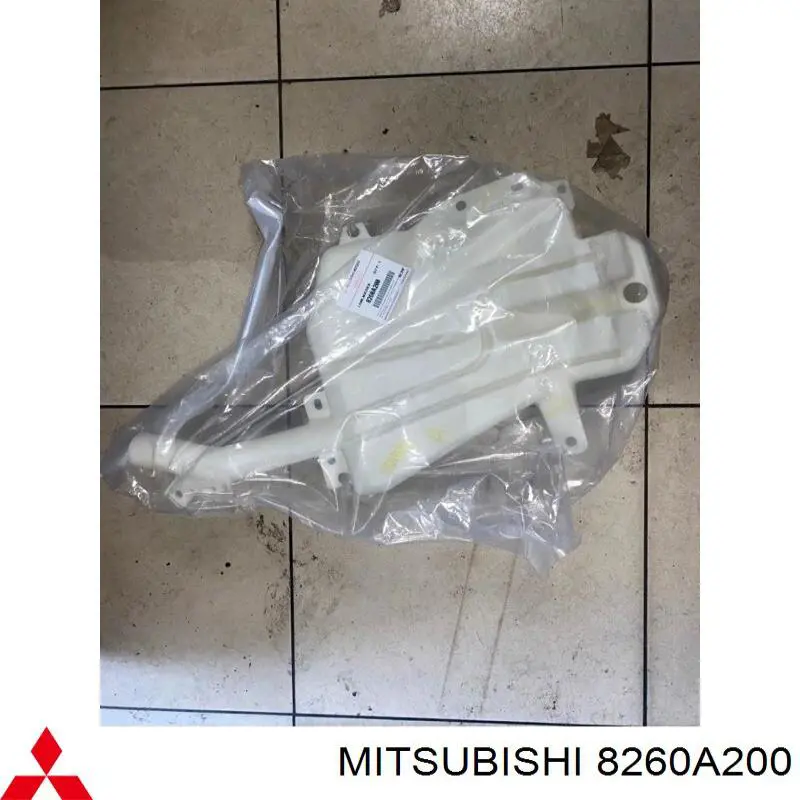 Zbiorniczek spryskiwacza szyb Mitsubishi Pajero SPORT II SUV (KH) (2008 - 2014) cena, od 69,62 USD