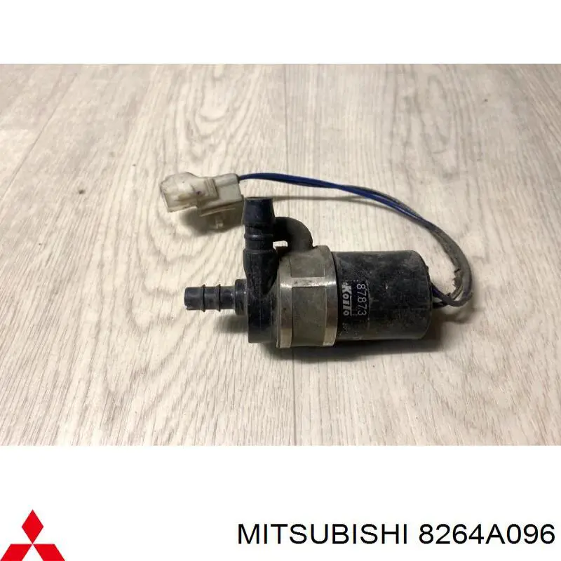 Pompka spryskiwacza reflektorów Mitsubishi 8264A096 cena, od 59,81 USD