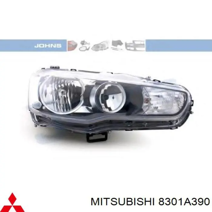 8301A390 Mitsubishi Reflektor prawy