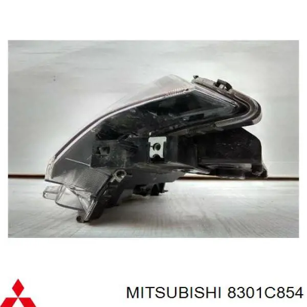Do koszyka 8301C854 Mitsubishi Reflektor prawy
