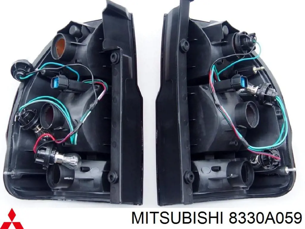 Lampa zespolona tylna lewa Mitsubishi 8330A059 cena, od 93,02 USD