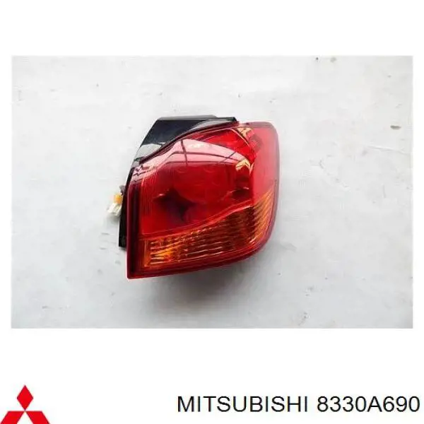 Lampa zespolona tylna prawa zewnętrzna Mitsubishi 8330A690 cena, od 156,33 USD