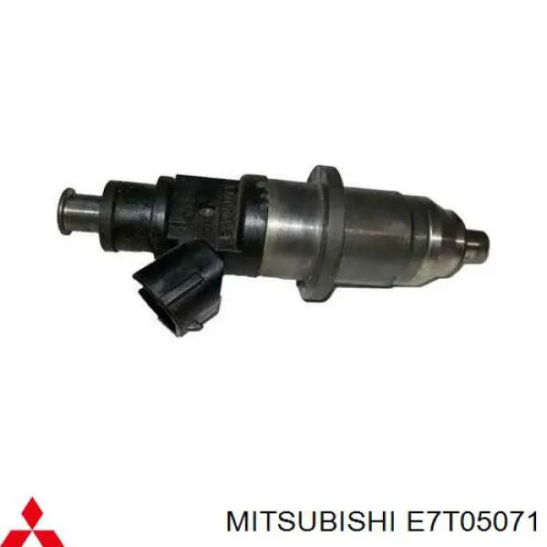  Wtryskiwacz paliwa Mitsubishi Carisma 