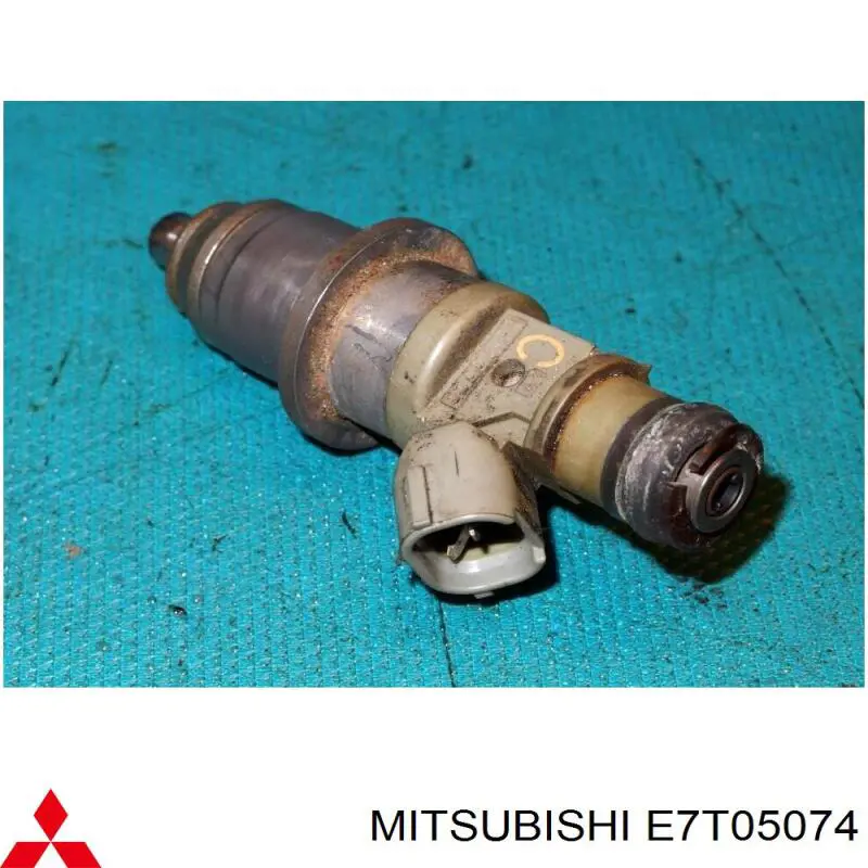 Wtryskiwacz paliwa Mitsubishi E7T05074 cena, od 70,58 USD