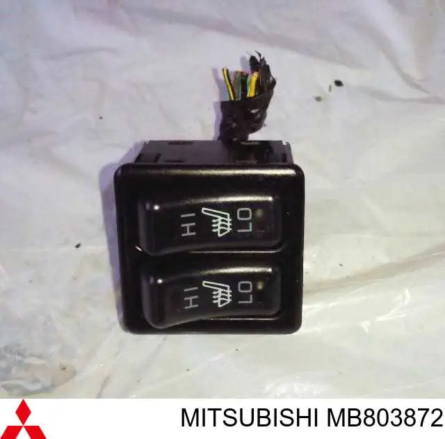 MB803872 Mitsubishi Przycisk podgrzewania fotela