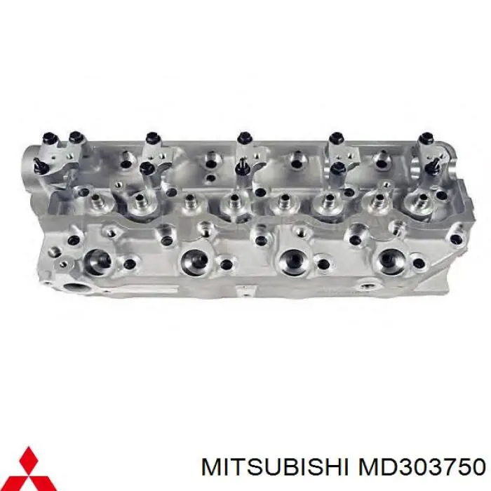 Głowica cylindrów Mitsubishi MD303750