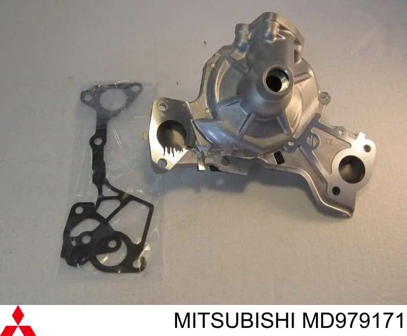 MD979171 Mitsubishi Pompa chłodząca wodna