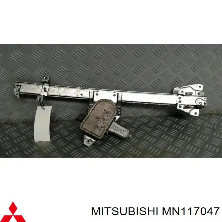 Mechanizm podnoszenia szyby drzwi przednich lewych Mitsubishi Pajero III SUV (V70) (2000 - 2006) cena, od 74,95 USD