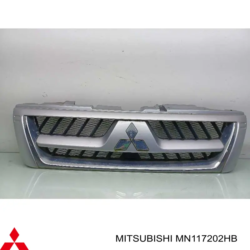 Atrapa chłodnicy do Mitsubishi Pajero III 