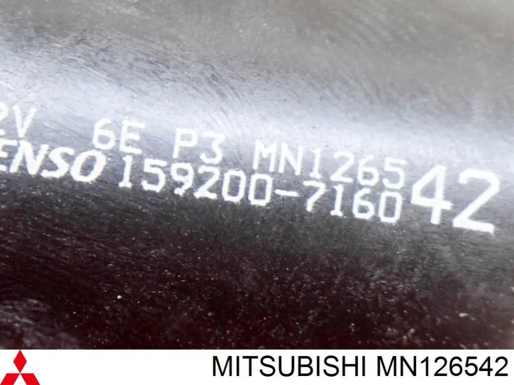 Do koszyka Silniczek wycieraczki szyby przedniej Mitsubishi Outlander I CU