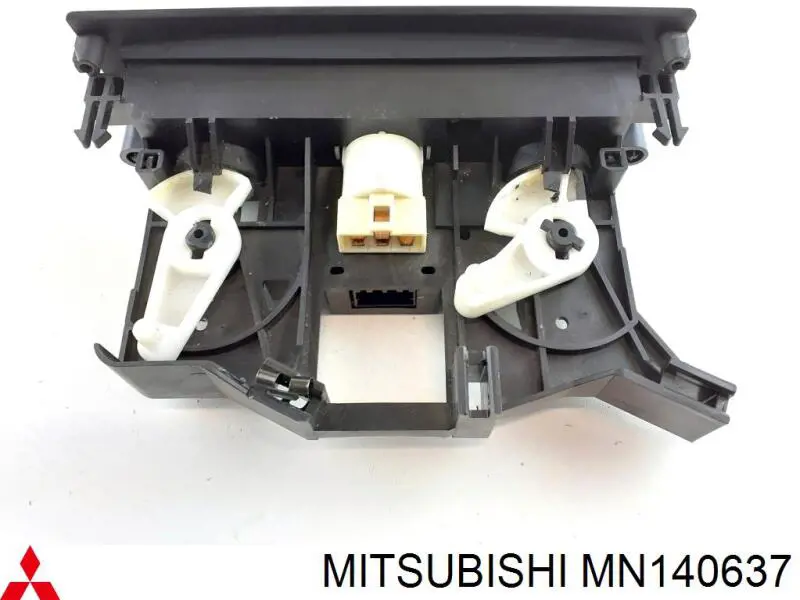Do koszyka Sterownik trybów ogrzewania/klimatyzacji Mitsubishi Space Star  DG0