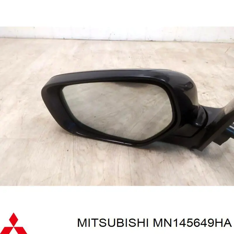 Do koszyka Lusterko wsteczne lewe Mitsubishi Grandis  NAW