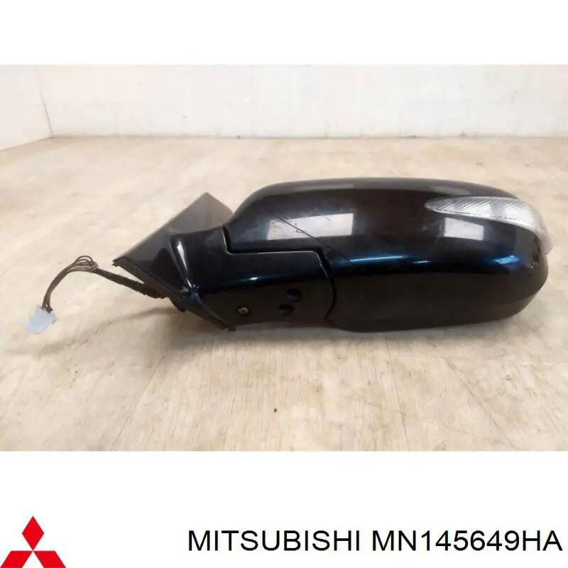 Lusterko wsteczne lewe Mitsubishi Grandis minivan (NAW) (2004 - 2010) cena, od  