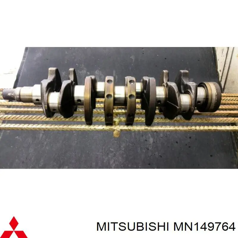 Do koszyka MN149764 Mitsubishi Wał korbowy silnika